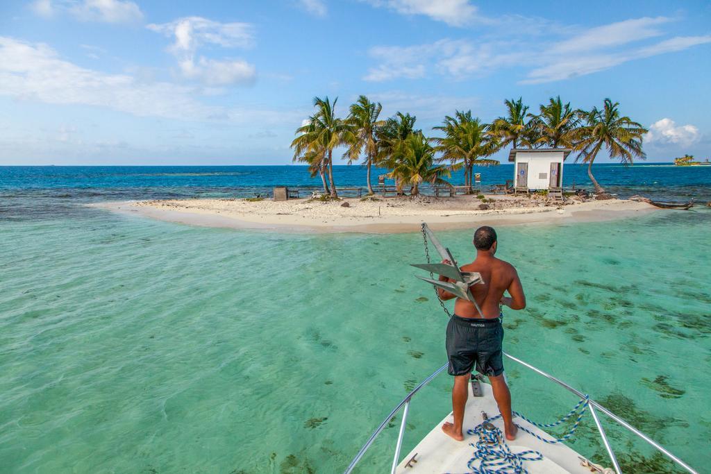 Hatchet Caye Island Resort (Adults Only) Placencia ภายนอก รูปภาพ