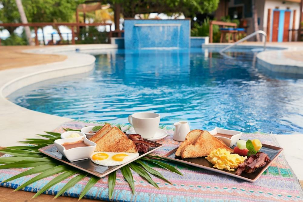 Hatchet Caye Island Resort (Adults Only) Placencia ภายนอก รูปภาพ
