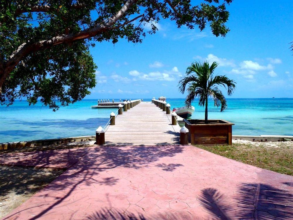 Hatchet Caye Island Resort (Adults Only) Placencia ภายนอก รูปภาพ